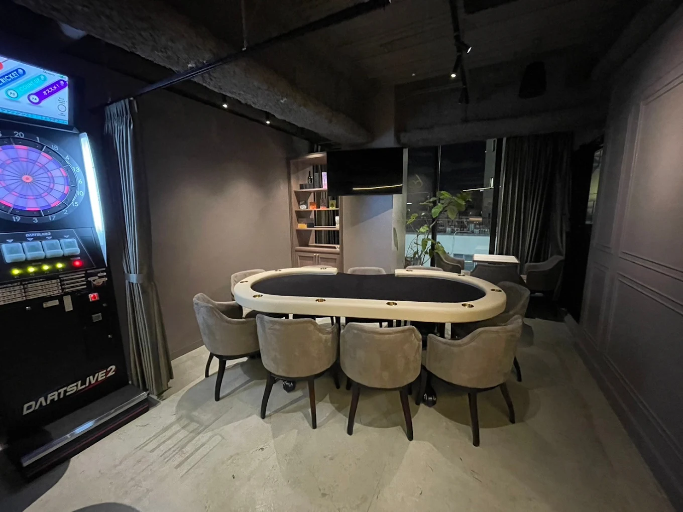 635 Lounge 9席ポーカーテーブル